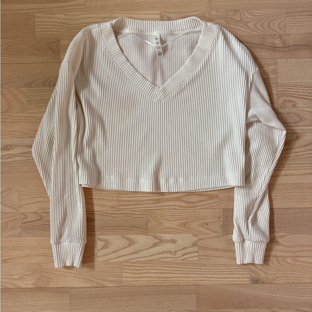 ALO Yoga White Ribbed Top